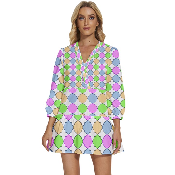 Quatrefoil Ii V-Neck Placket Mini Dress