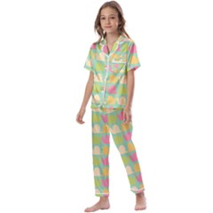 Slugs Pattern Kids  Satin Short Sleeve Pajamas Set by GardenOfOphir