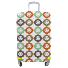 Quatrefoil Luggage Cover (medium) by GardenOfOphir