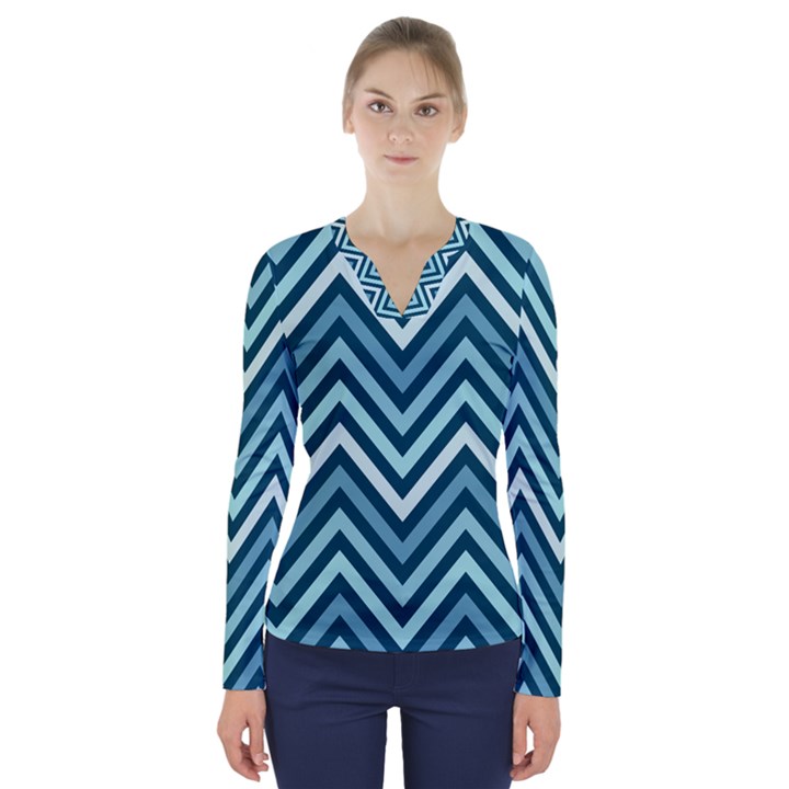 Chevron Vi V-Neck Long Sleeve Top