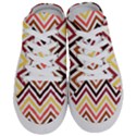 Chevron V Half Slippers View1