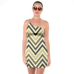 Mute Chevron One Soulder Bodycon Dress by GardenOfOphir