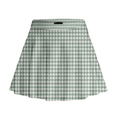 Pattern 97 Mini Flare Skirt by GardenOfOphir