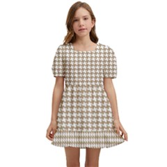 Pattern 99 Kids  Short Sleeve Dolly Dress by GardenOfOphir