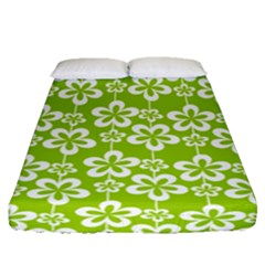 Lime Green Flowers Pattern Fitted Sheet (queen Size) by GardenOfOphir