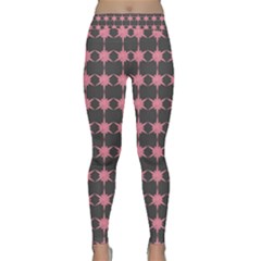 Pattern 139 Classic Yoga Leggings by GardenOfOphir