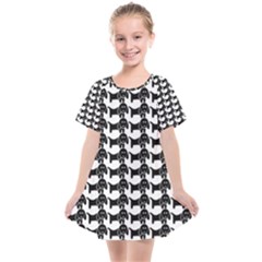 Pattern 156 Kids  Smock Dress by GardenOfOphir