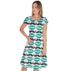 Pattern 171 Classic Short Sleeve Dress by GardenOfOphir