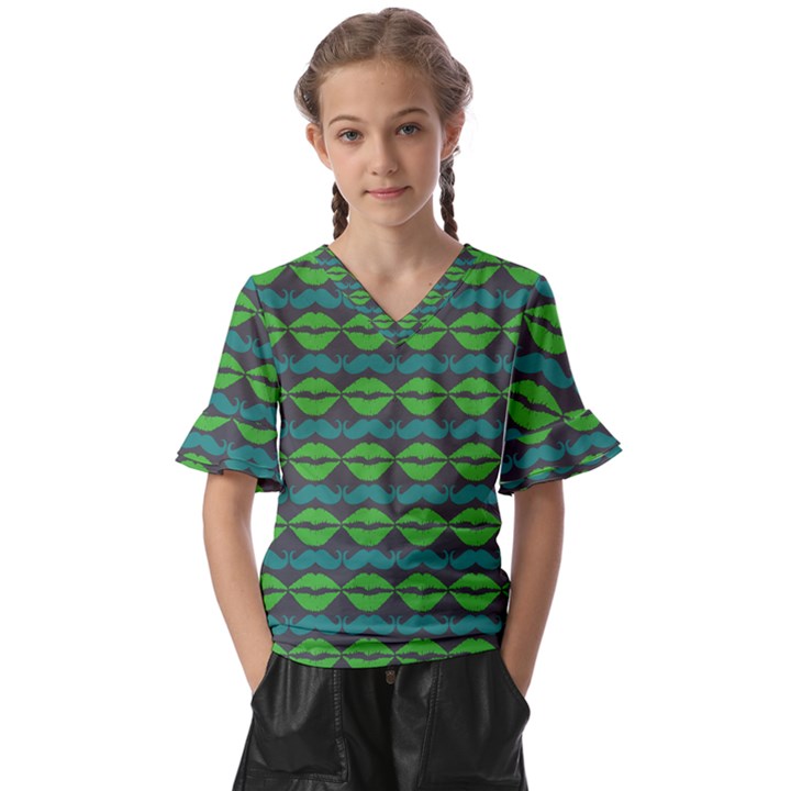 Pattern 179 Kids  V-Neck Horn Sleeve Blouse