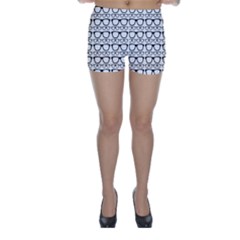 Pattern 193 Skinny Shorts by GardenOfOphir