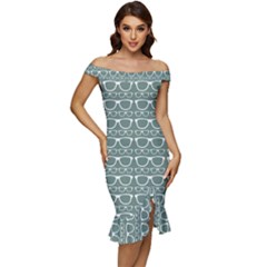 Pattern 202 Off Shoulder Ruffle Split Hem Bodycon Dress by GardenOfOphir