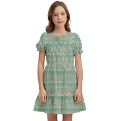 Pattern 318 Kids  Puff Sleeved Dress by GardenOfOphir