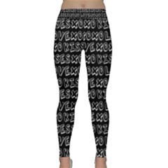 Black And White Love Kisses Pattern Classic Yoga Leggings by GardenOfOphir