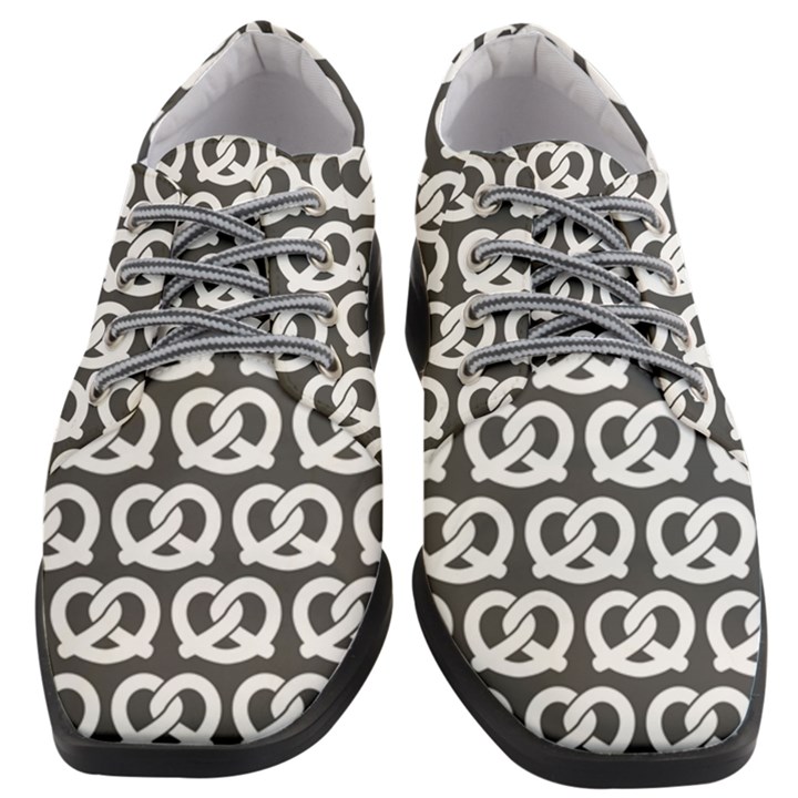 Gray Pretzel Illustrations Pattern Women Heeled Oxford Shoes