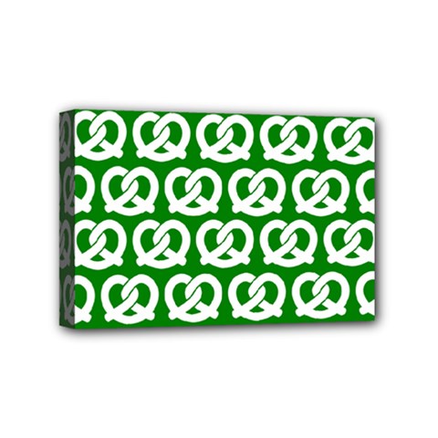 Green Pretzel Illustrations Pattern Mini Canvas 6  X 4  (stretched) by GardenOfOphir