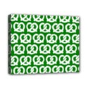 Green Pretzel Illustrations Pattern Canvas 10  x 8  (Stretched) View1