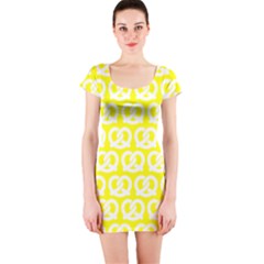 Yellow Pretzel Illustrations Pattern Short Sleeve Bodycon Dress by GardenOfOphir