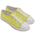 Yellow Pretzel Illustrations Pattern Men s Low Top Canvas Sneakers View3