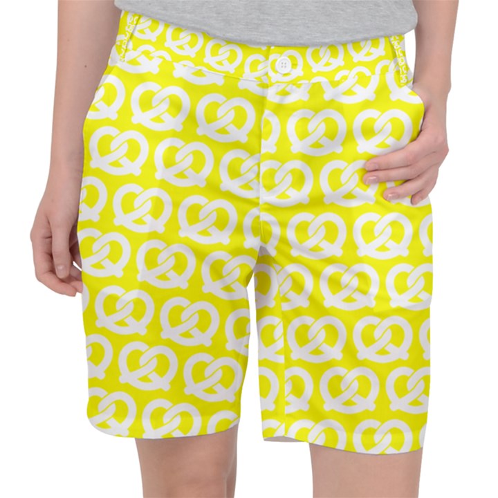 Yellow Pretzel Illustrations Pattern Women s Pocket Shorts