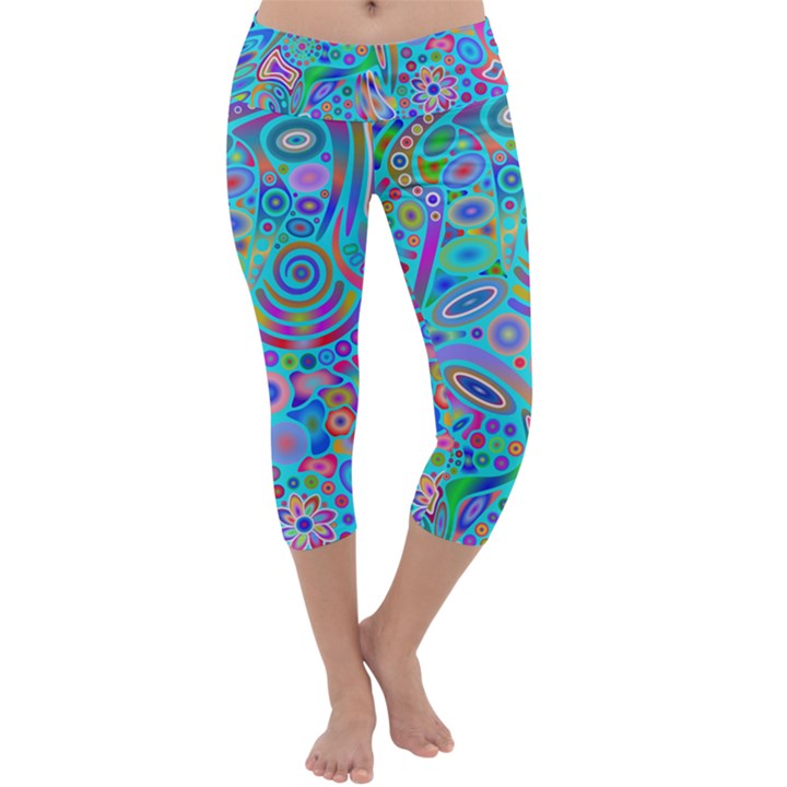 Tribal Pattern Pattern Capri Yoga Leggings