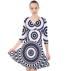 Circular Concentric Radial Symmetry Abstract Quarter Sleeve Front Wrap Dress