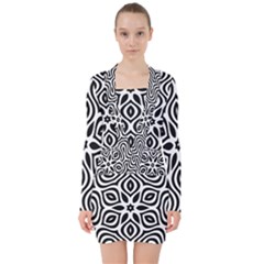 Pattern Wave Symmetry Monochrome Abstract V-neck Bodycon Long Sleeve Dress