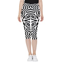 Pattern Wave Symmetry Monochrome Abstract Inside Out Lightweight Velour Capri Leggings 