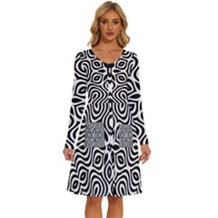 Pattern Wave Symmetry Monochrome Abstract Long Sleeve Dress With Pocket by Jancukart