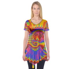 Colorful Spiral Abstract Swirl Twirl Art Pattern Short Sleeve Tunic 