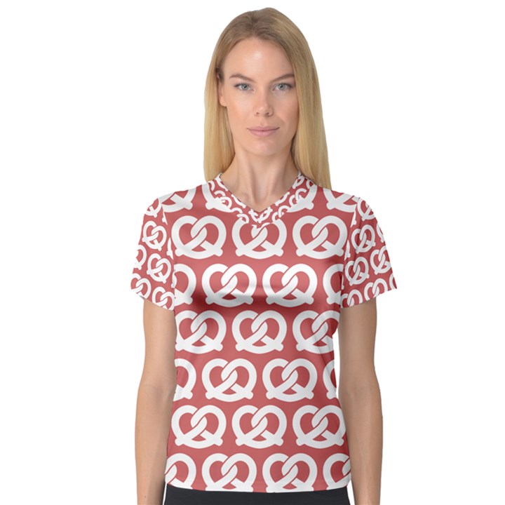 Trendy Pretzel Illustrations Pattern V-Neck Sport Mesh Tee