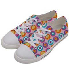 Chic Floral Pattern Men s Low Top Canvas Sneakers