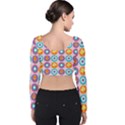 Chic Floral Pattern Velvet Long Sleeve Crop Top View2