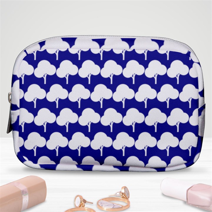 Tree Illustration Gifts Make Up Pouch (Small)