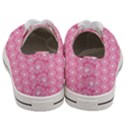 Pink Gerbera Daisy Vector Tile Pattern Women s Low Top Canvas Sneakers View4