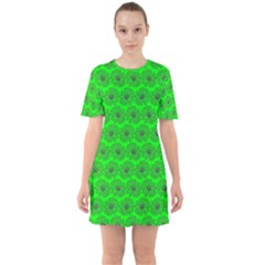 Gerbera Daisy Vector Tile Pattern Sixties Short Sleeve Mini Dress by GardenOfOphir