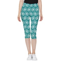 Gerbera Daisy Vector Tile Pattern Inside Out Lightweight Velour Capri Leggings 