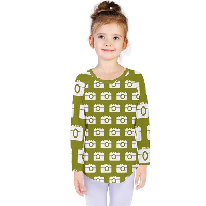 Modern Chic Vector Camera Illustration Pattern Kids  Long Sleeve Tee