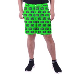 Modern Chic Vector Camera Illustration Pattern Men s Pocket Shorts