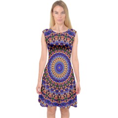 Mandala Kaleidoscope Background Capsleeve Midi Dress