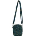 Pattern Abstract Green Texture Shoulder Strap Belt Bag View3