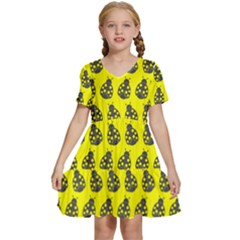 Ladybug Vector Geometric Tile Pattern Kids  Short Sleeve Tiered Mini Dress by GardenOfOphir