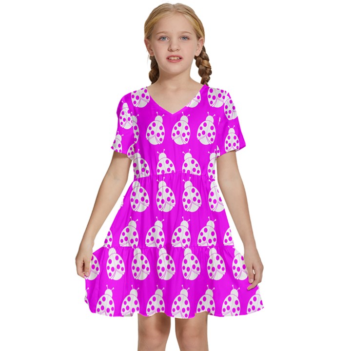 Ladybug Vector Geometric Tile Pattern Kids  Short Sleeve Tiered Mini Dress