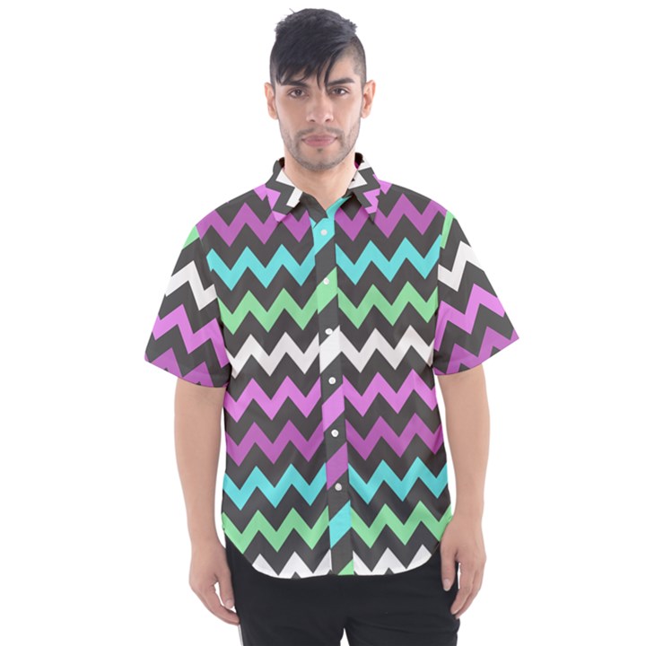 Chevron Pattern Gifts Men s Short Sleeve Shirt