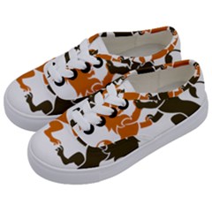 Lions Animals Wild Cats Kids  Classic Low Top Sneakers by Semog4