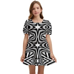 Fractal Star Mandala Black And White Kids  Short Sleeve Dolly Dress by Semog4