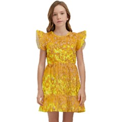 Texture Pattern Macro Glass Of Beer Foam White Yellow Bubble Kids  Winged Sleeve Dress