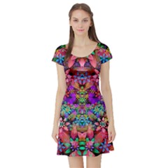 Flower Patterns Abstract Pattern Digital Art Short Sleeve Skater Dress by Semog4