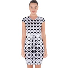 Square-diagonal-pattern-monochrome Capsleeve Drawstring Dress  by Semog4