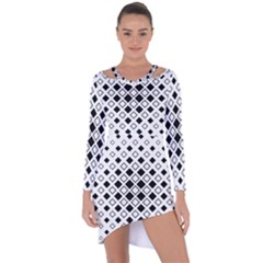 Square-diagonal-pattern-monochrome Asymmetric Cut-out Shift Dress by Semog4