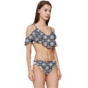 Pattern-vector-halftone-wallpaper Ruffle Edge Tie Up Bikini Set	 View3